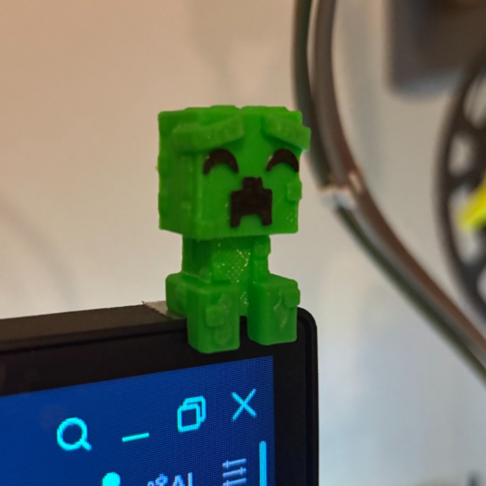 زينة معلقة لشاشة الكمبيوتر على - مراجعة 3D Printing Laptop وسعره