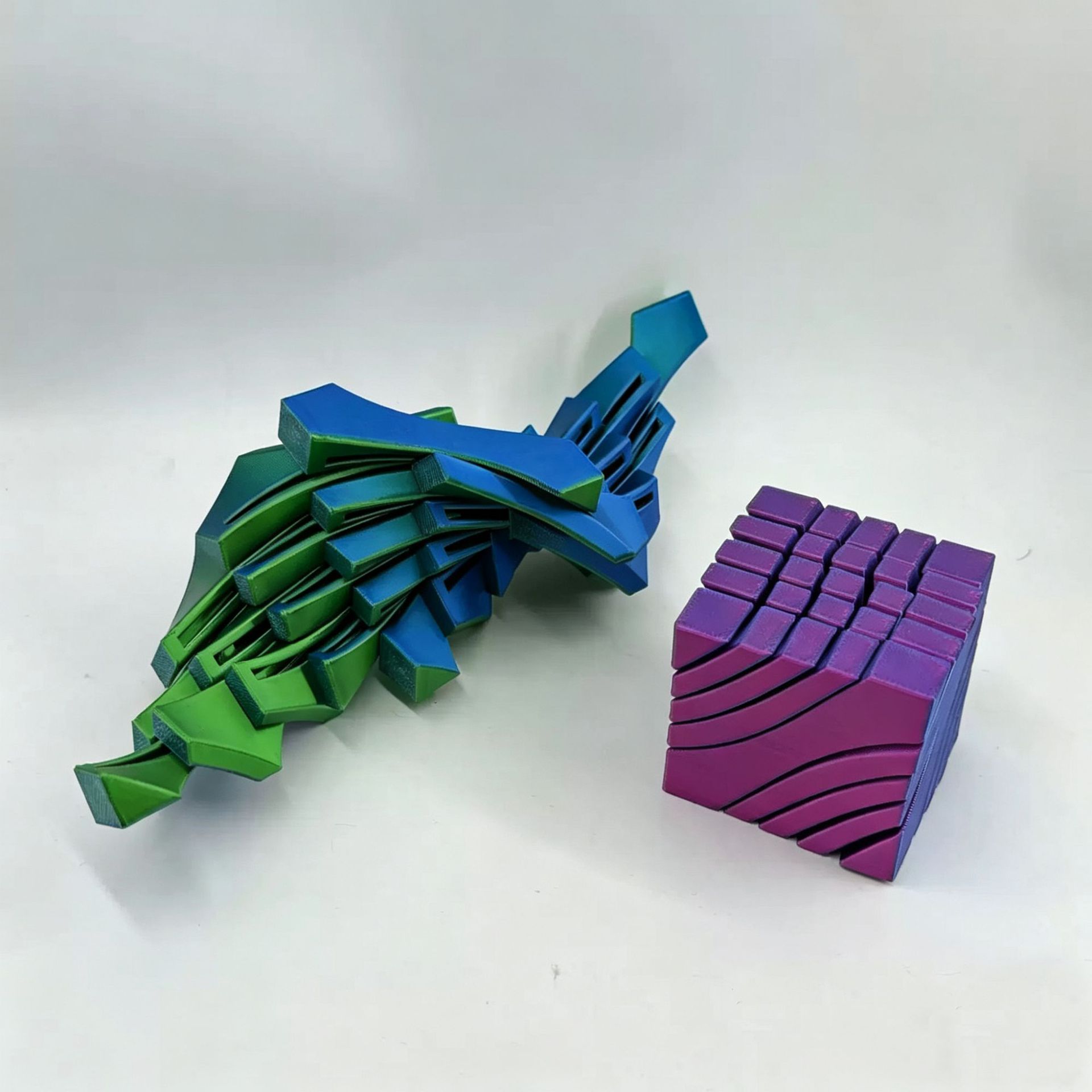 مكعبات روبيك مطبوعة بتقنية ثلا - مراجعة 3D Printing Liquid وسعره