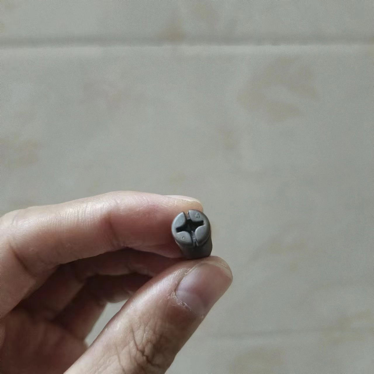 م دي 614948   برغي فجوة تعديل  - مراجعة Lead Screw Stepper وسعره