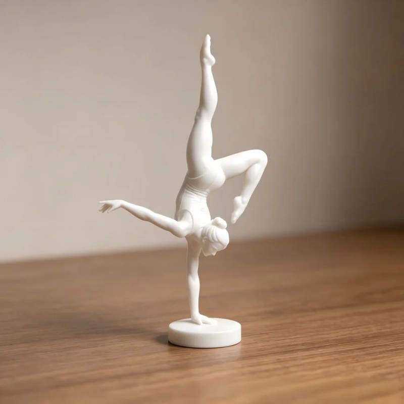 تمثال راقصة باليه متوازنة بيد  - مراجعة 3D Printing Liquid وسعره