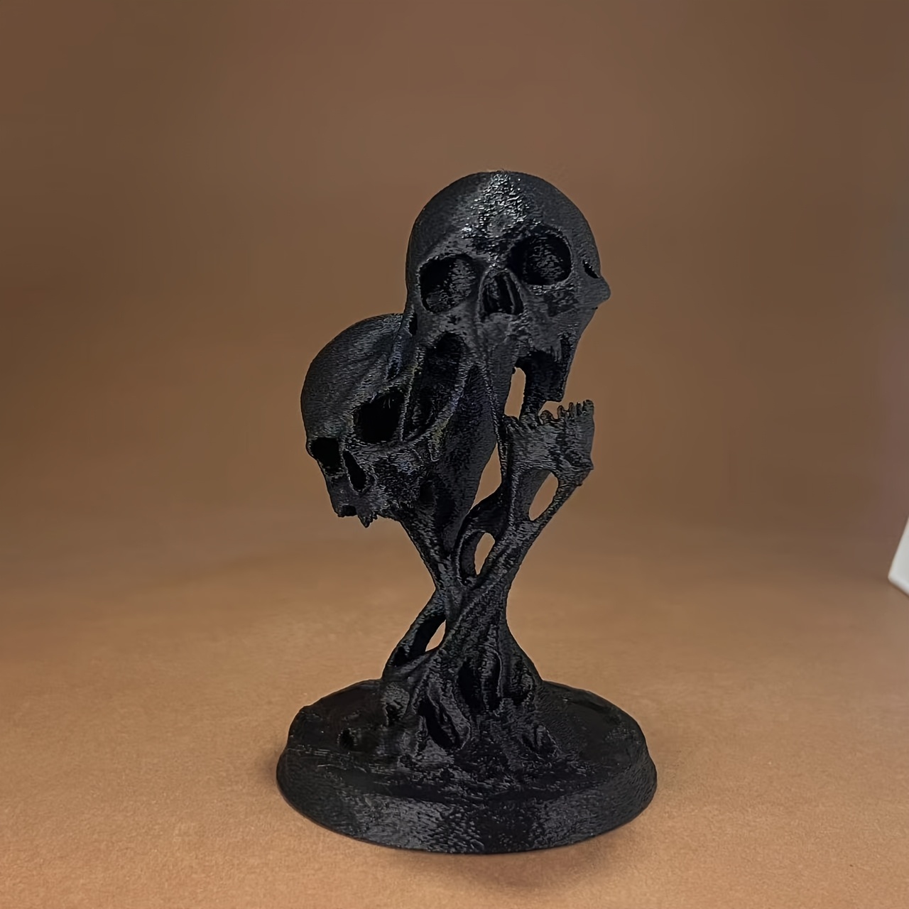 تمثال جمجمة مذابة على الطراز ا - مراجعة 3D Printing Household Items وسعره